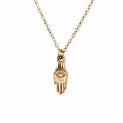 Chaîne pendentif main