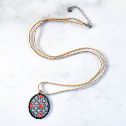 Long necklace medal Les Belles Vagabondes Mexico Orange