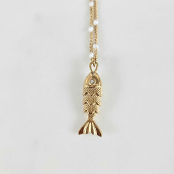 Long necklace fish