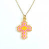 Collier croix perlée Rainbow Mary rose