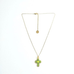 Collier croix perlée Rainbow Mary vert