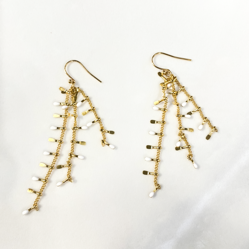 Earings Pure White