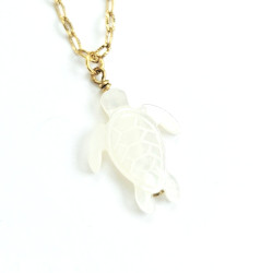 Venus Turtle Long Necklace