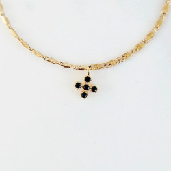 Bracelet croix noire Maeva