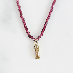 Shine Burgundy Beaded Necklace
