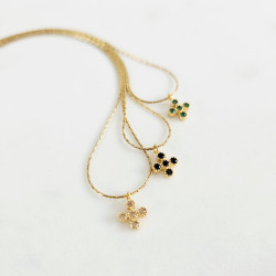 Collier croix noire Maeva