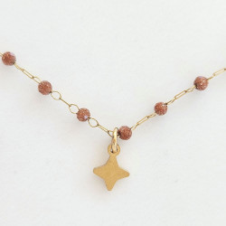Collier star Maya