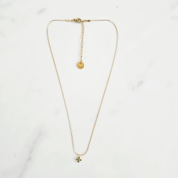 Collier croix verte Maeva