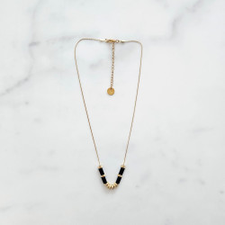 Night Cleo Necklace