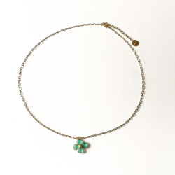 Collier trèfle précieux vert