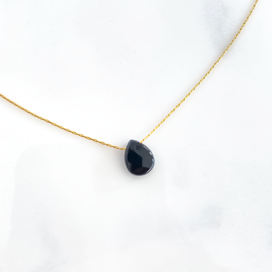 Collier black drop